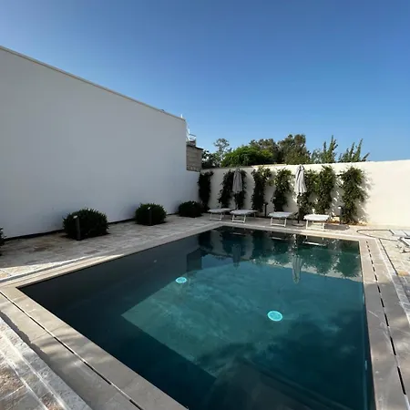 Pool By Le Dune Villa *